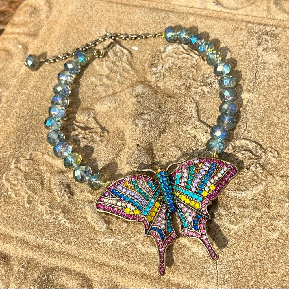Heidi Daus Dazzling Crystal Butterfly Necklace - Picture 1 of 15